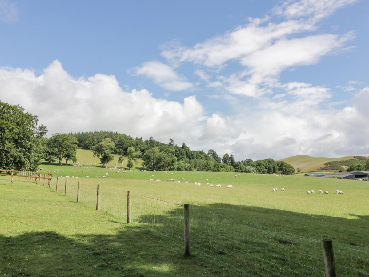 Trefoil Cottage Biggar Bagian luar foto